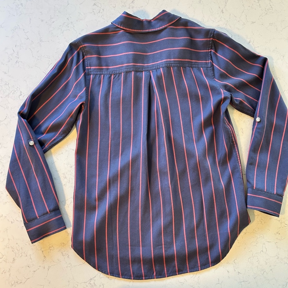 NWOT L.L. Bean Women’s (Medium fit)Soft-Washed Button Down Soft Tencel Shirt - Picture 6 of 16